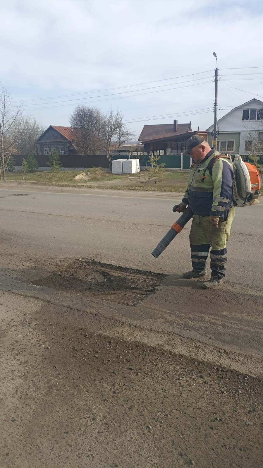 Ямочный ремонт дорог по ул. Б. Арбековская, 65 Летия Победы