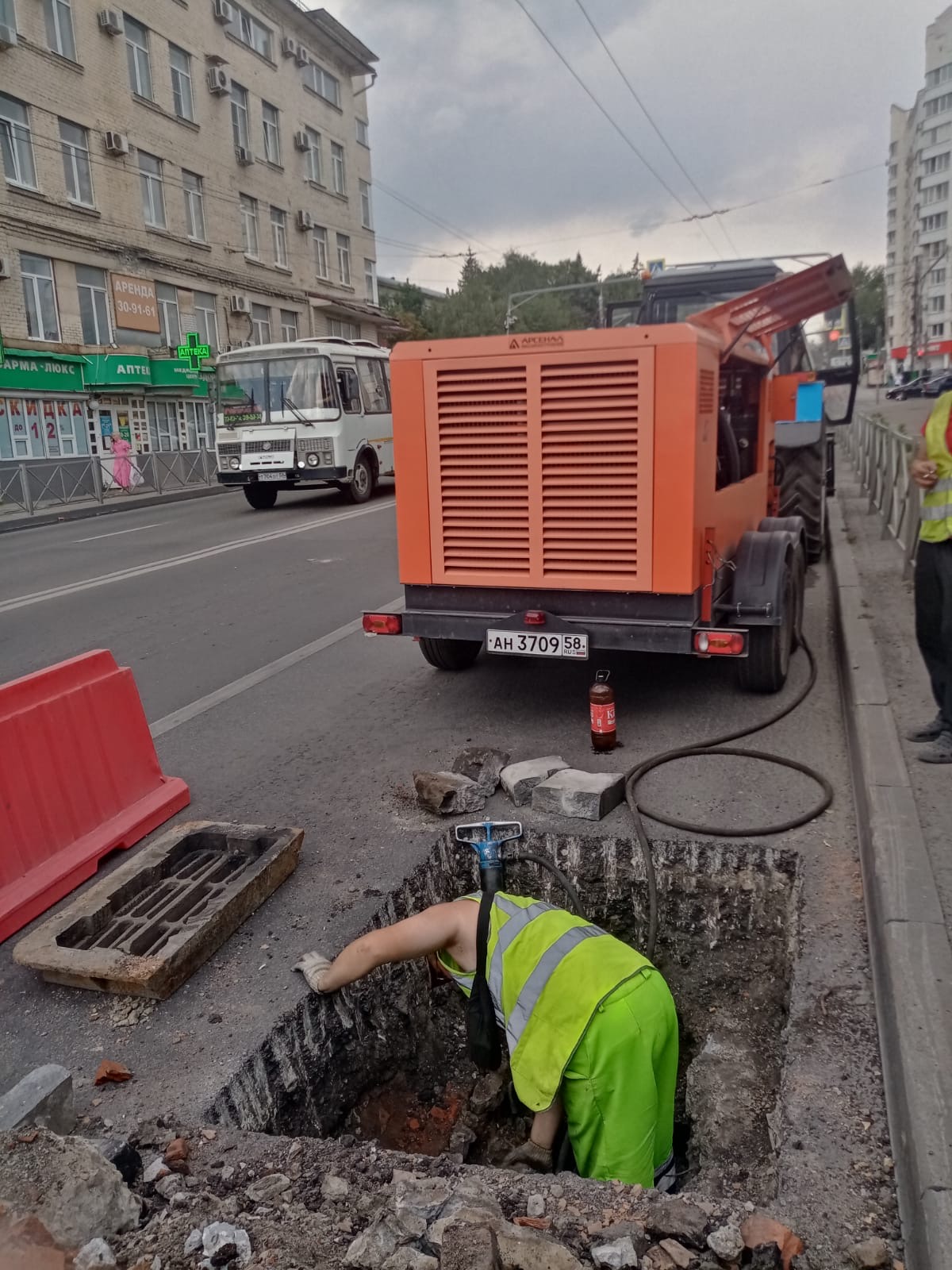 Ремонт колодца ливневой канализации по ул. Свердлова