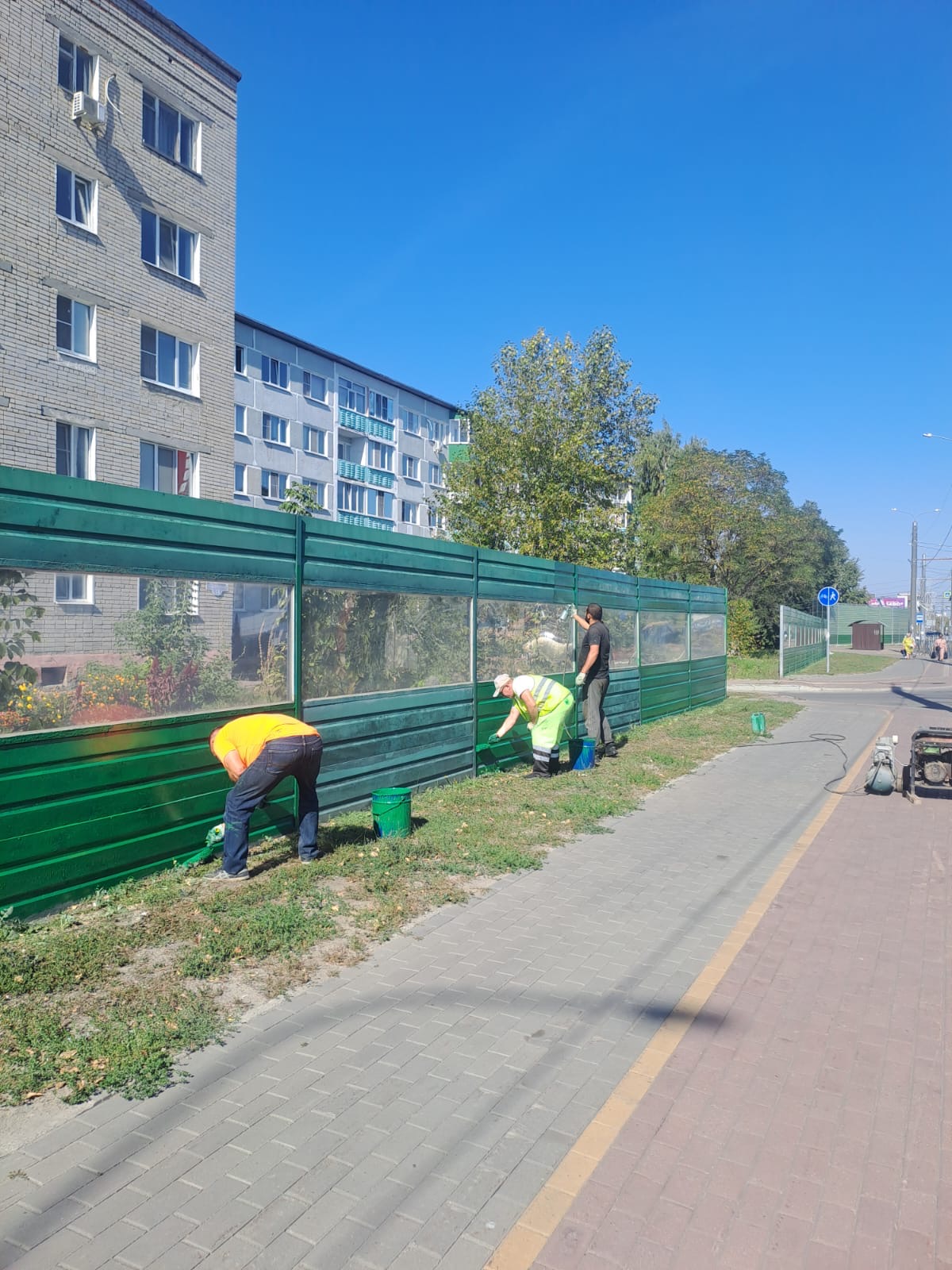 Покраска шумозащитных экранов по ул. Центральной