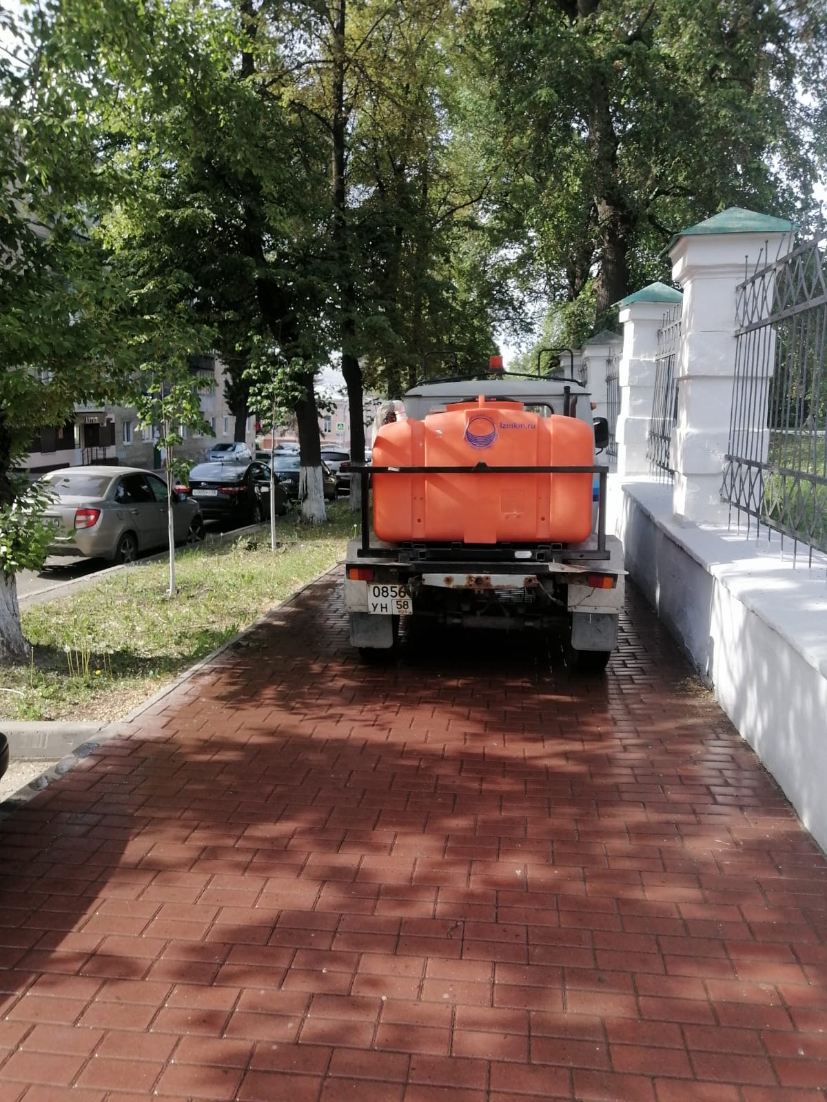 Мойка тротуара по ул. Краснова, Чкалова