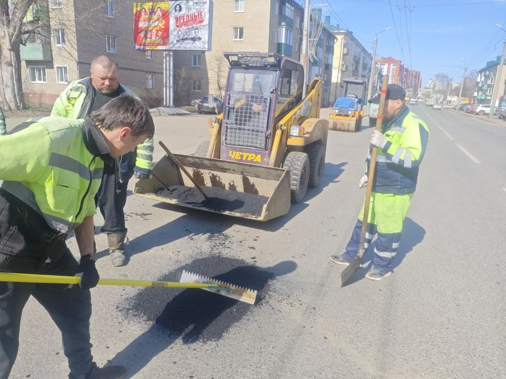 Ямочный ремонт дорог по ул. Калинина