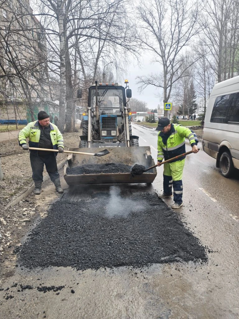 Ямочный ремонт дорог по ул. Одесской