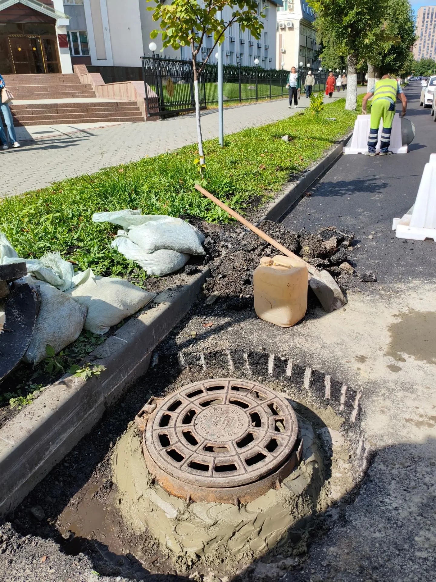 Ремонт дождеприемного колодца по ул. М. Горького